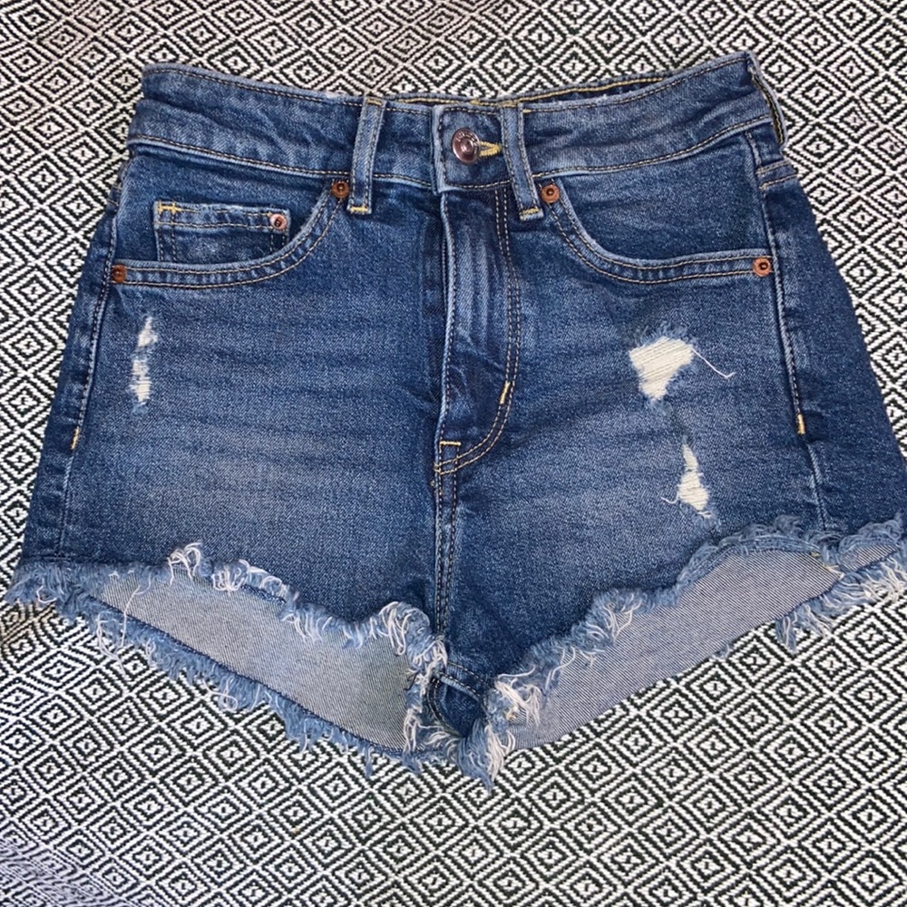 H&M jean shorts